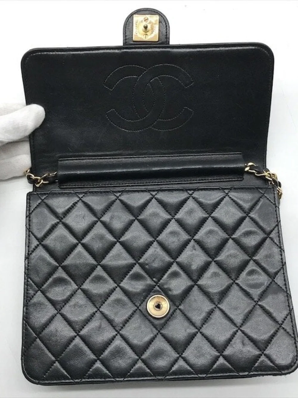 Authentic CHANEL vintage black lambskin single flap shoulder bag